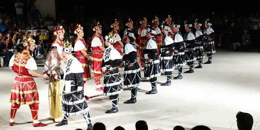 Festival de danse de l'épée-KUD Moreška-Korčula
